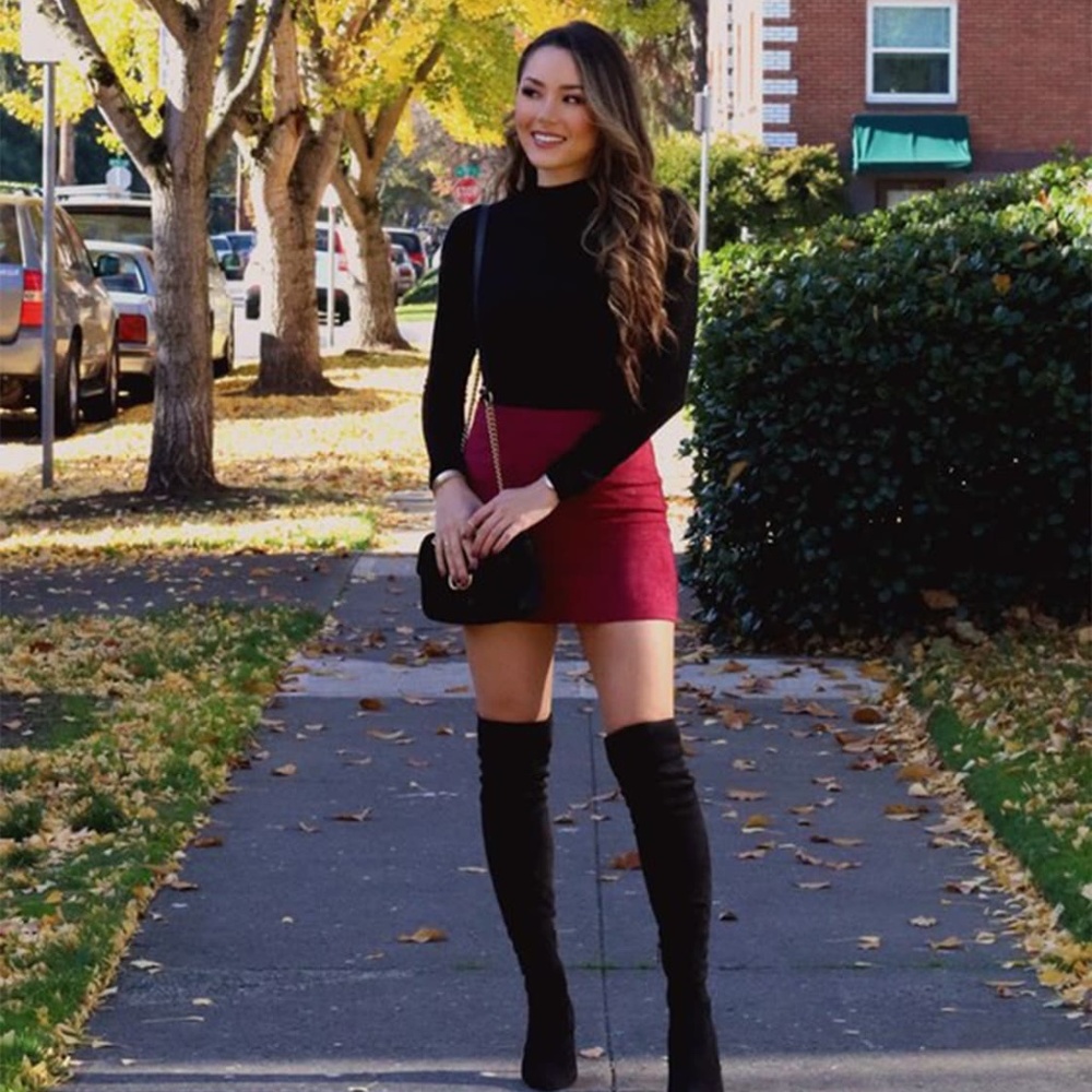 Lulu's - Shenandoah Burgundy Suede Mini Skirt